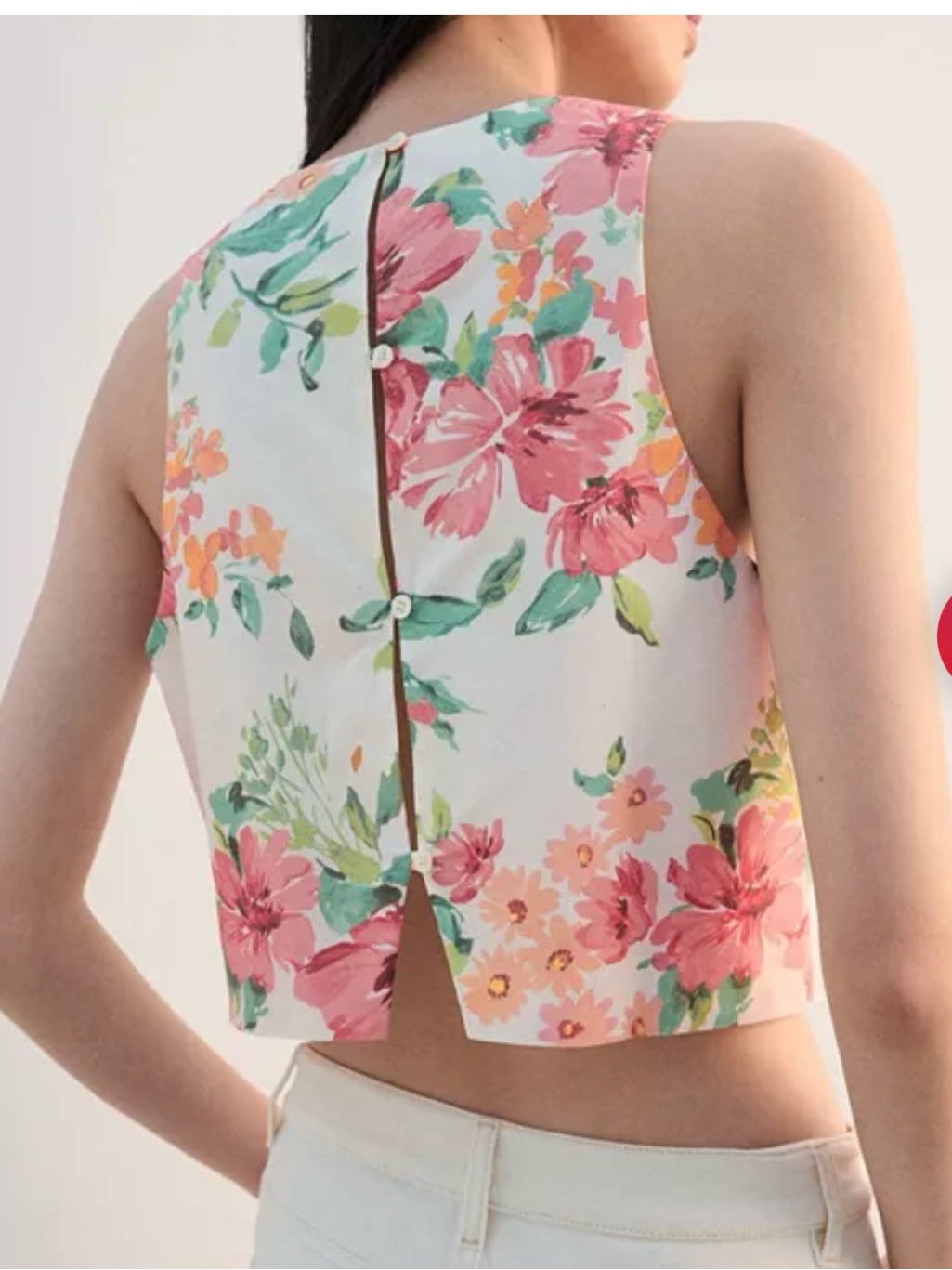Mango Floral Crop Camisole In White, Coral And Green